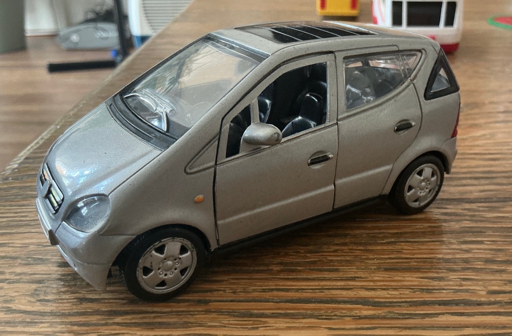 Mercedes Benz auto A Klasse 12.7 Cm, Hobby en Vrije tijd, Modelauto's | Overige schalen, Ophalen