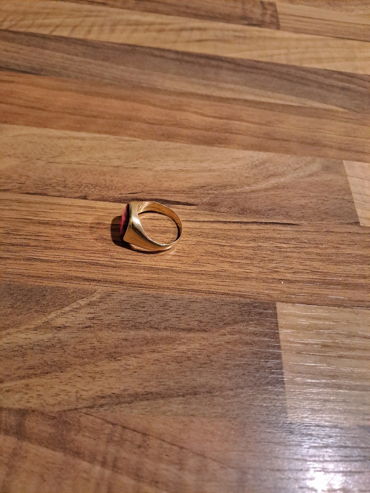 tk mooie herenring !, 20 of groter, Heer, Ophalen of Verzenden, Goud