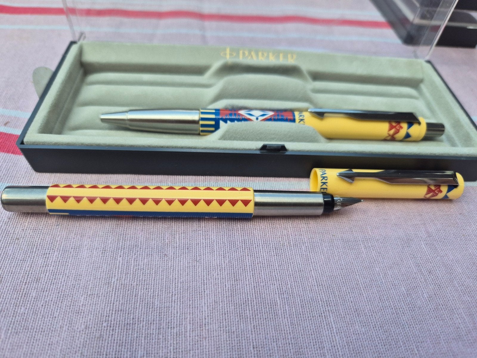 Parker Pennenset: Balpen en Vulpen in Doosje, Pennenset, Gebruikt, Parker, Met doosje