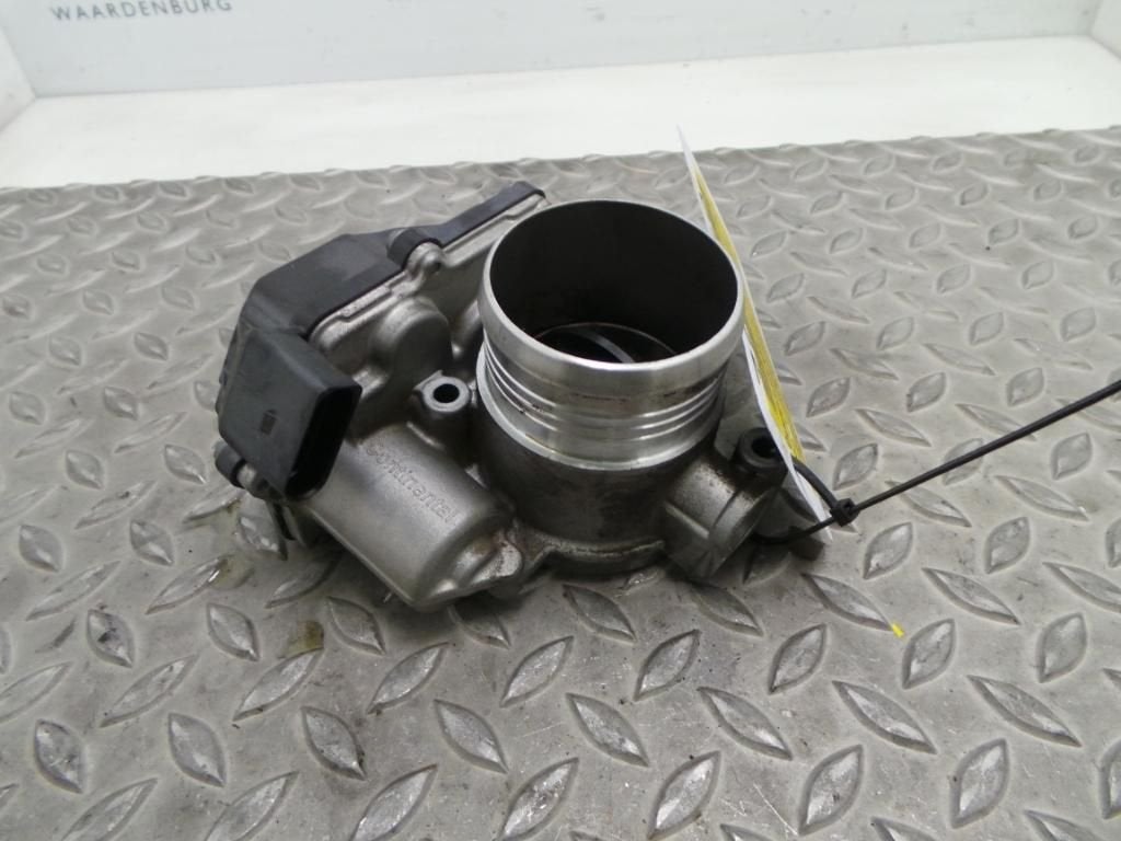FORD KUGA GASKLEPHUIS 2015