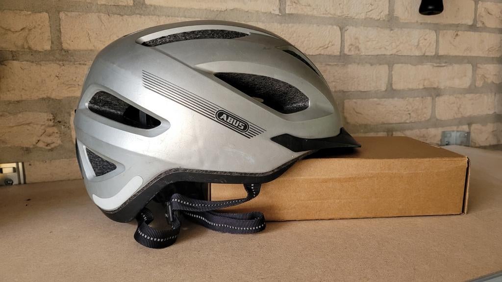 ABUS Pedelec Helm Maat M 52-58, Fietsen en Brommers, Gebruikt, M, Ophalen of Verzenden, ABUS