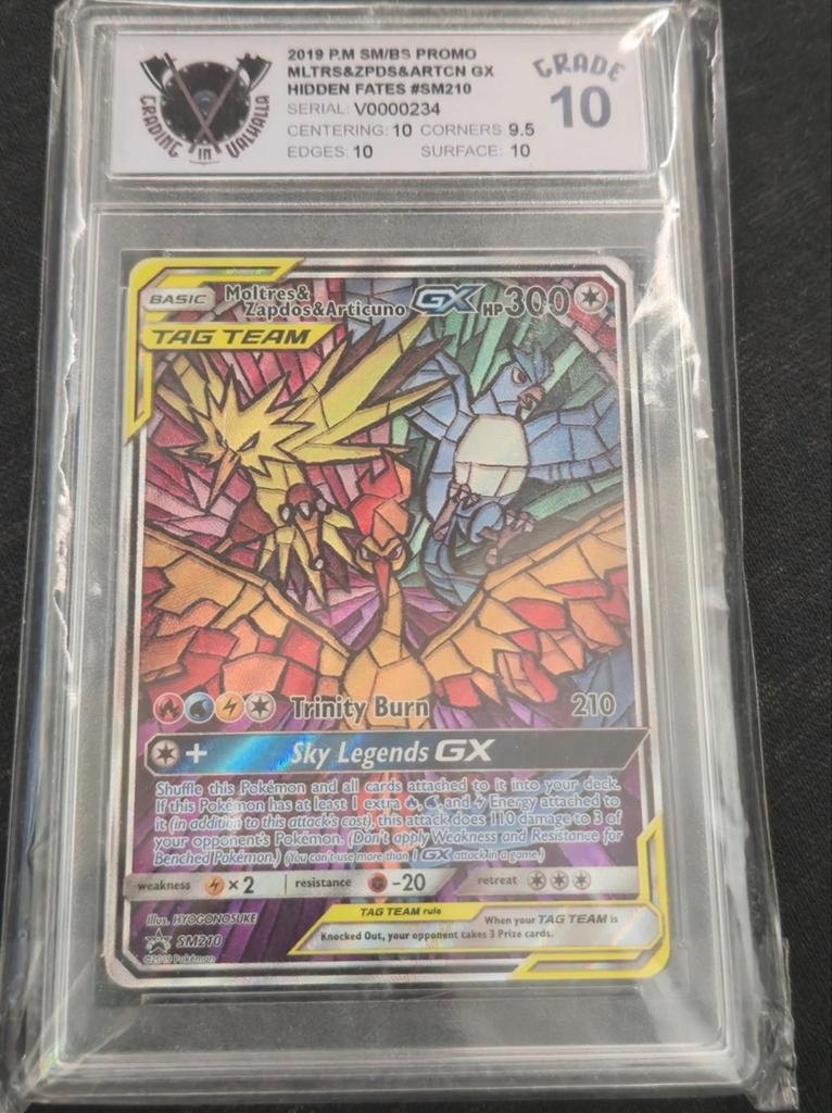 Pokemon Moltres & Zapdos & Articuno SM210, Ophalen of Verzenden, Zo goed als nieuw, Losse kaart