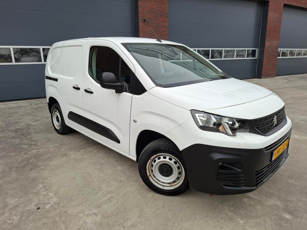 Peugeot Partner 1.5 BlueHDI Premium AIRCO/Schuifdeur Euro 6, Stof, Gebruikt, 4 cilinders, Wit