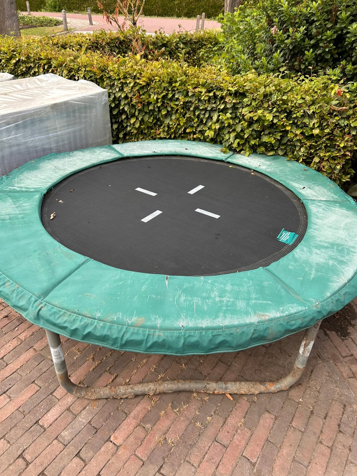 Trampoline  - GRATIS, Ophalen, Gebruikt