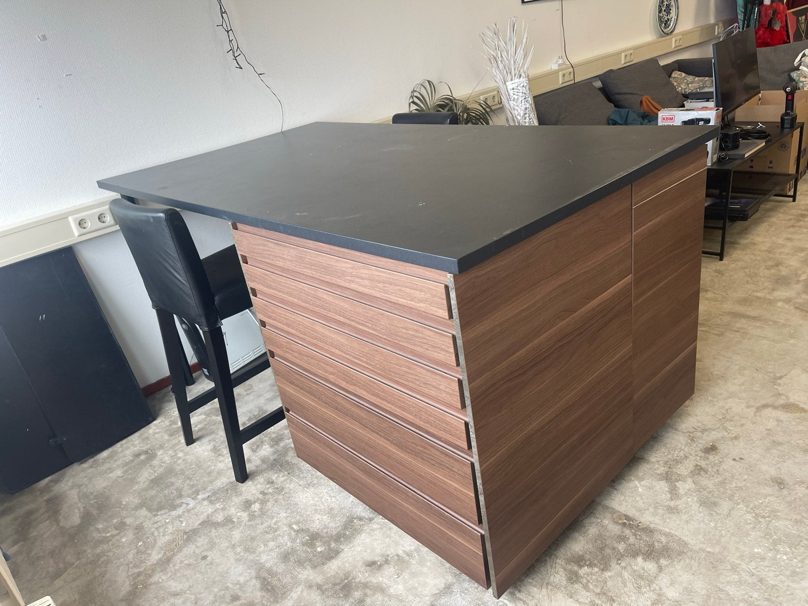 Creatieve werkbank/bureau met veel opbergruimte, Ophalen, Overige typen, Gebruikt, Bruin