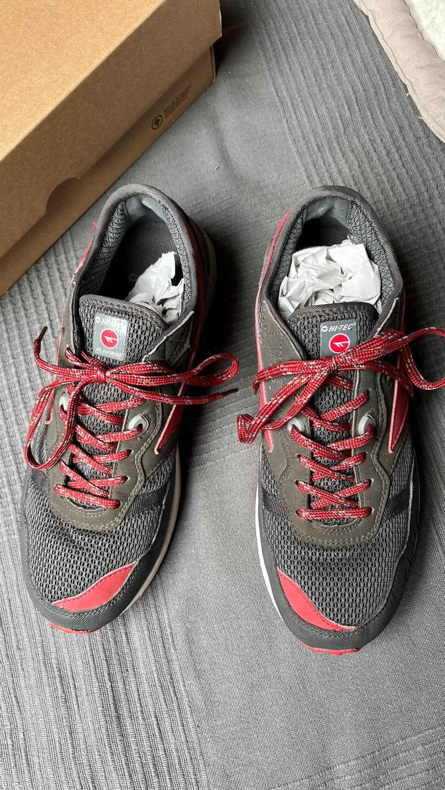 HI-TEC sneakers, nieuw ongedragen maat 40, Overige merken, Overige typen, Nieuw, Ophalen of Verzenden