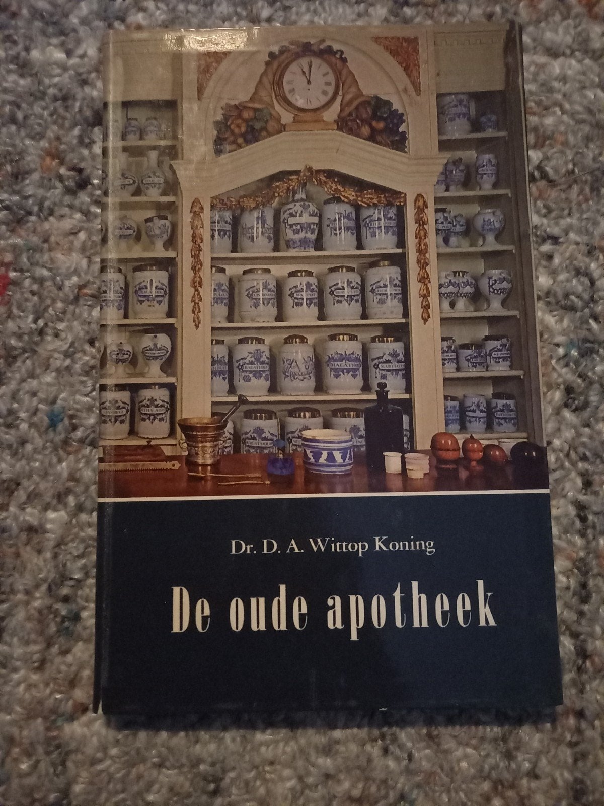 h25 De Oude Apotheek - Dr. D.A. Wittop Koning, Ophalen of Verzenden, 20e eeuw of later, Gelezen, Dr. D.A. Wittop Koning