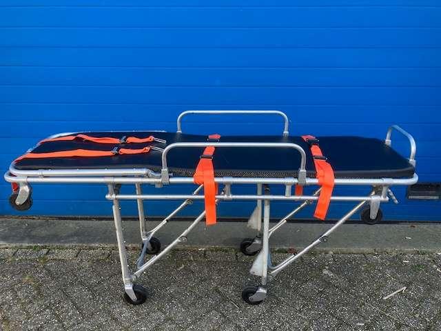 Ferno brancardwagen met matrasje, Diversen, Verpleegmiddelen, Gebruikt, Niet ingevuld, Niet ingevuld, Ophalen