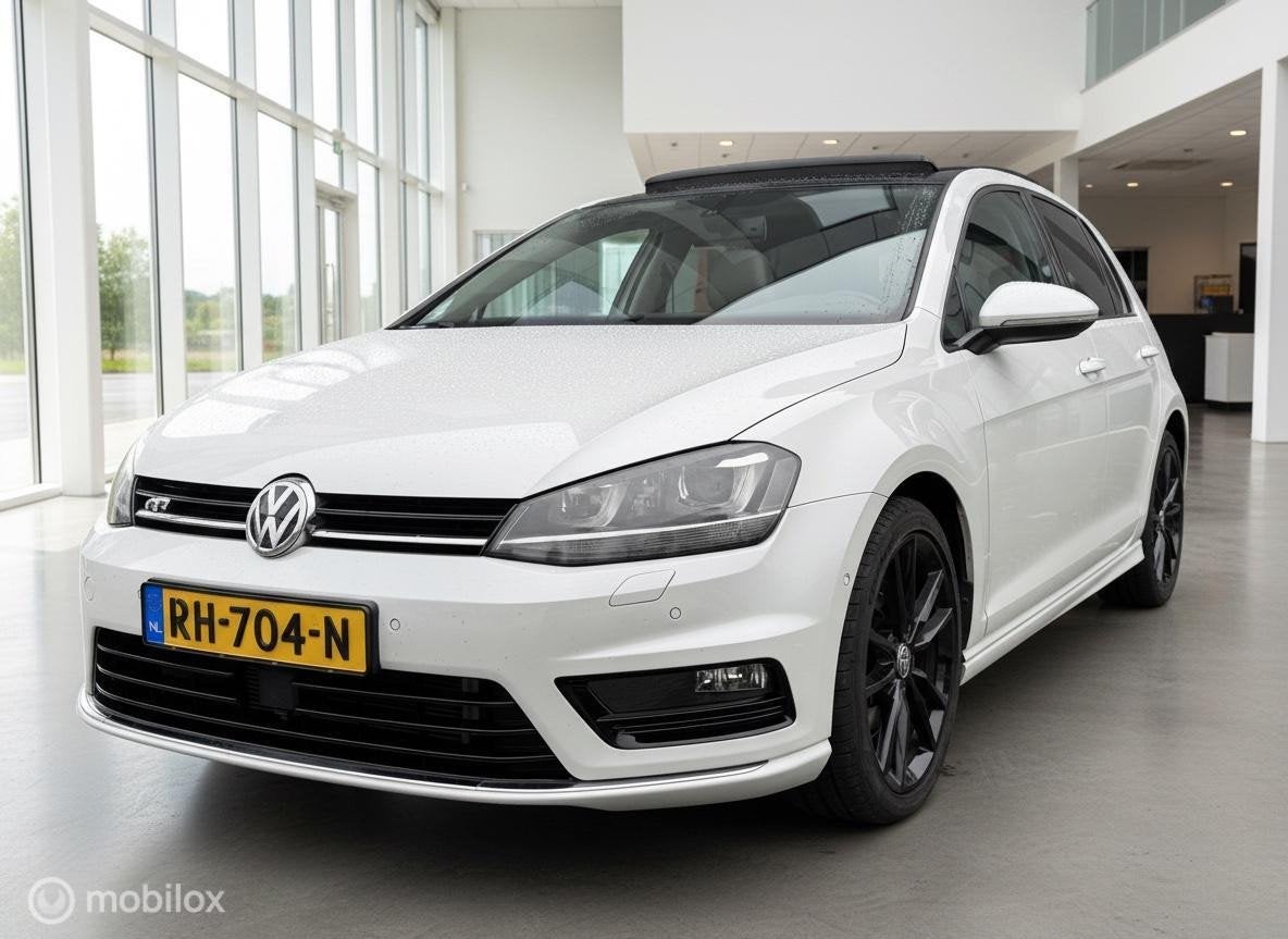 Volkswagen Golf 1.4 TSI ACT Parelmoer| Pano|Acc|Keyles|Leder, Auto's, Gebruikt, Euro 6, 4 cilinders, Wit