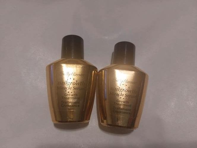2 nieuwe sally hansen nailgrowth miracle serum (advr 39), Overige kleuren, Nieuw, Ophalen of Verzenden, Handen en Nagels