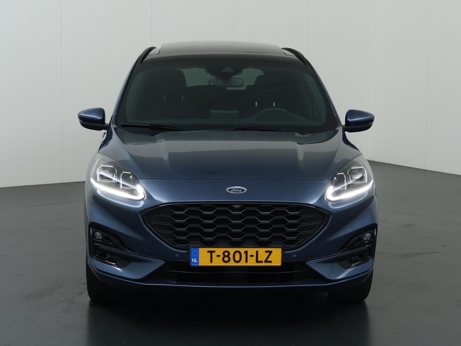 Ford Kuga 2.5 PHEV ST-Line X | Winterpakket | Panoramadak |, Auto's, 14 kWh, Gebruikt, 4 cilinders, Leder en Stof