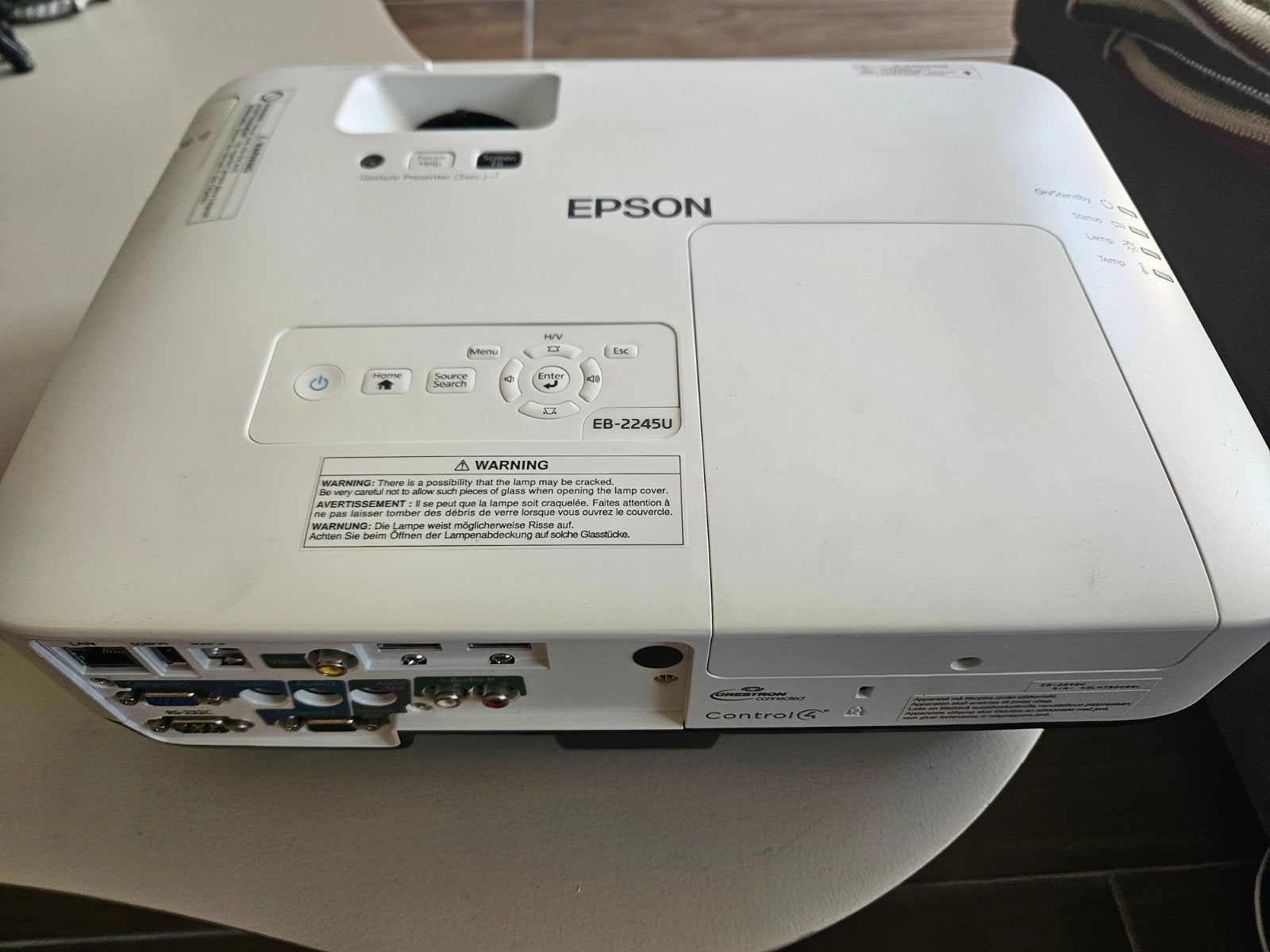 Beamer Epson EB2245U, Audio, Tv en Foto, Beamers, Ophalen of Verzenden, LCD, Full HD (1080)