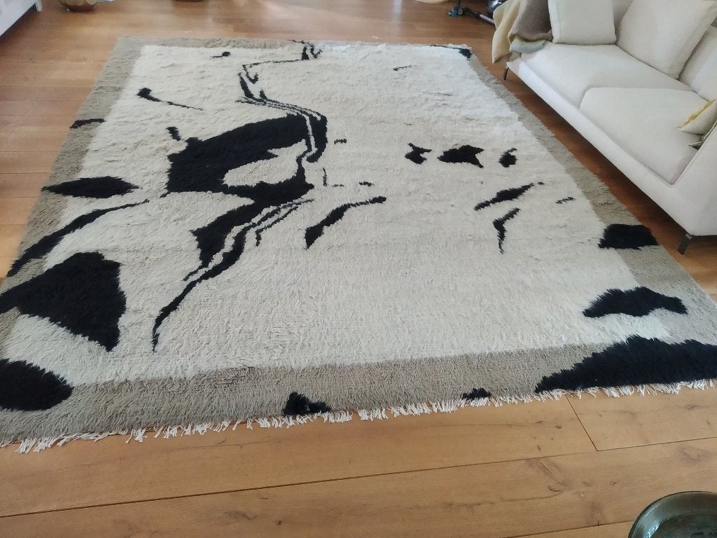 Nieuw, prachtig wollen design kleed, Huis en Inrichting, Stoffering | Tapijten en Kleden, Ophalen, Zwart, 200 cm of meer, Modern