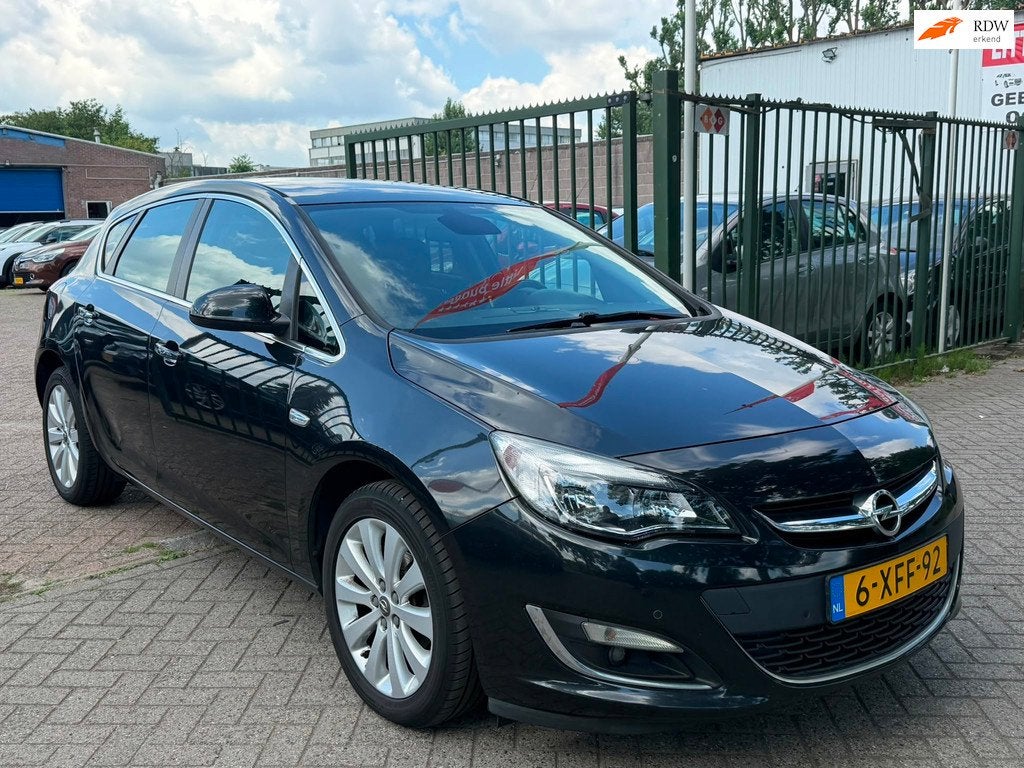 Opel Astra 1.4 Turbo Sport 1e eigenaar achteruit camera navi, Auto's, Opel, Bedrijf, Te koop, Astra, ABS, Airbags, Airconditioning