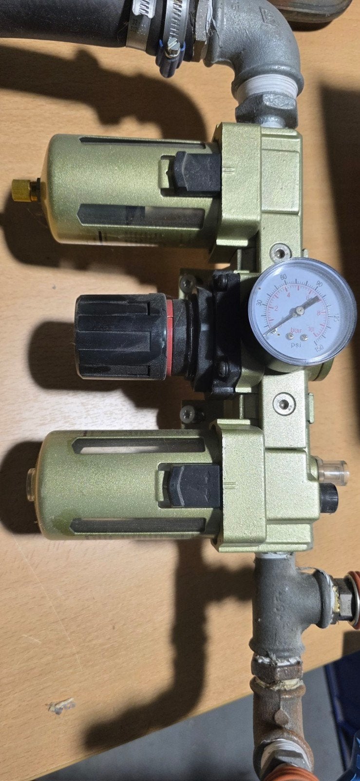 Luchtdrukregelaar met Vochtafscheider/Filter, Ophalen of Verzenden, Zo goed als nieuw, 10 bar of meer