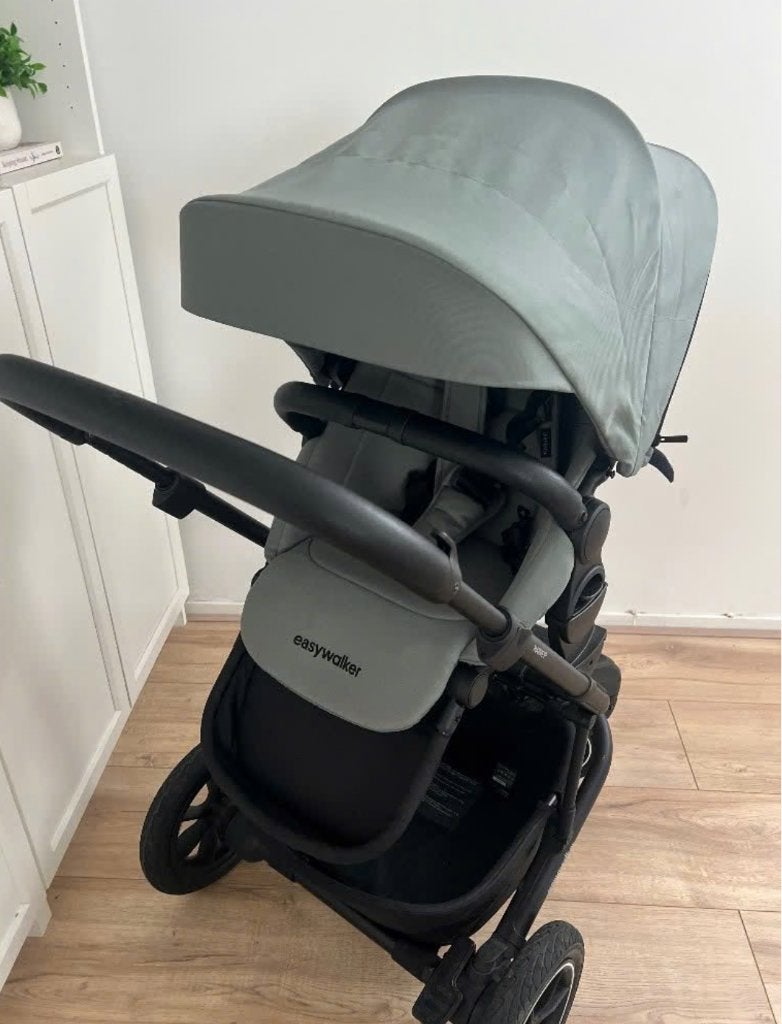 Easywalker Harvey5 Agave Green (groen) kinderwagen/stroller, Zo goed als nieuw, Met reiswieg, Ophalen, Kinderwagen
