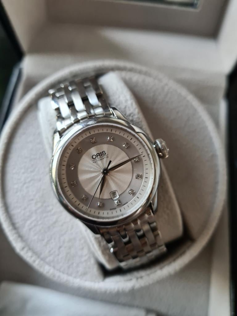 Oris dameshorloge met diamantjes, Ophalen of Verzenden, Staal, Overige merken