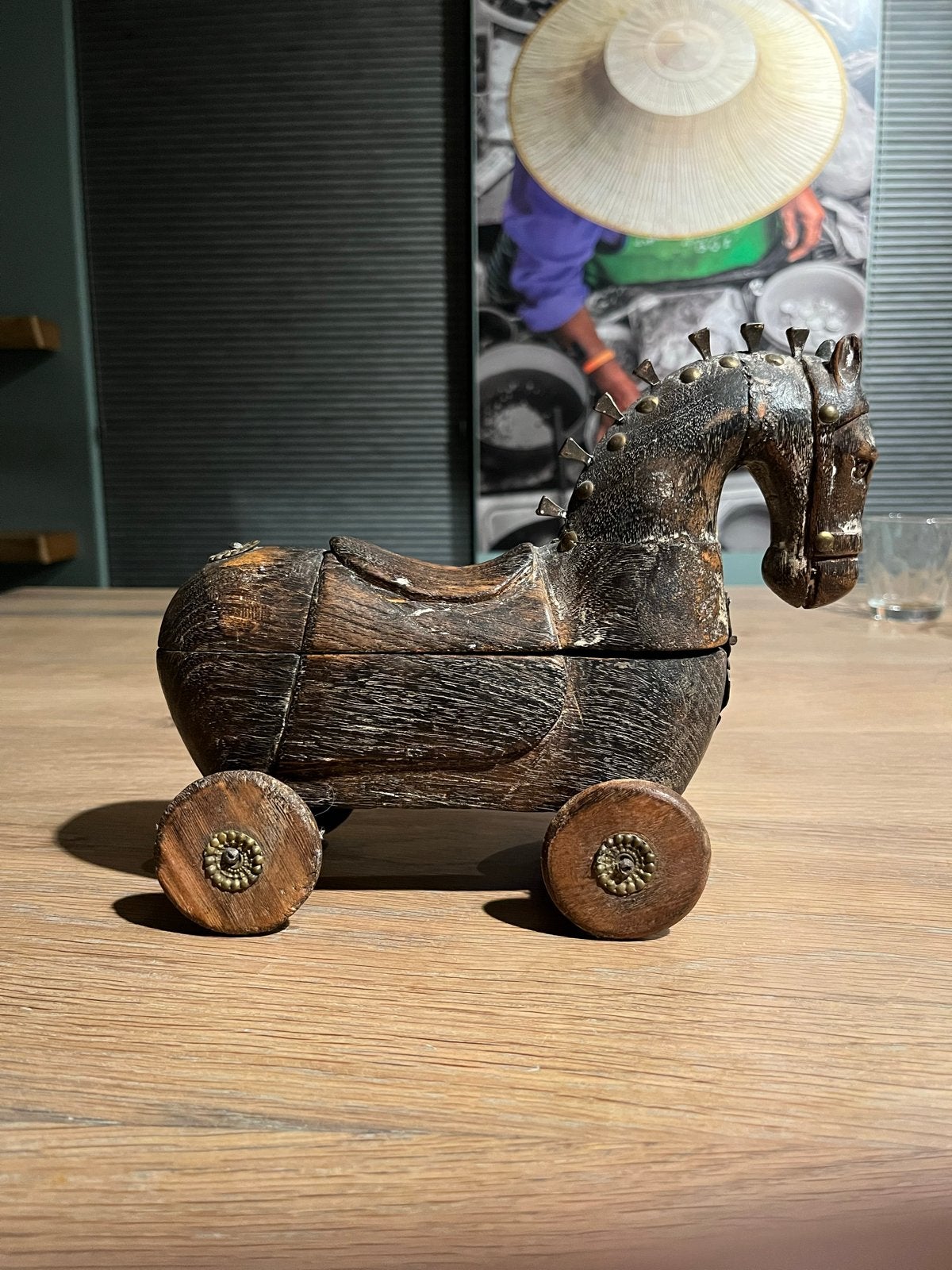 Antiek houten paard op wielen - Decoratief object, Ophalen of Verzenden