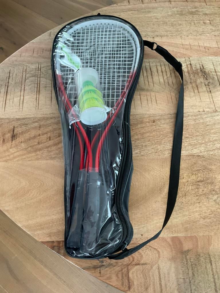 Badmintonset met shuttles, Sport en Fitness, Badminton, Ophalen of Verzenden, Zo goed als nieuw, Racket(s)