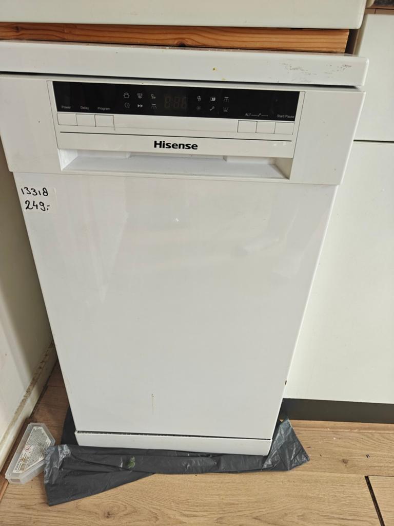 Hisense vaatwasser 45 cm breed, Ophalen, Zo goed als nieuw, Minder dan 85 cm