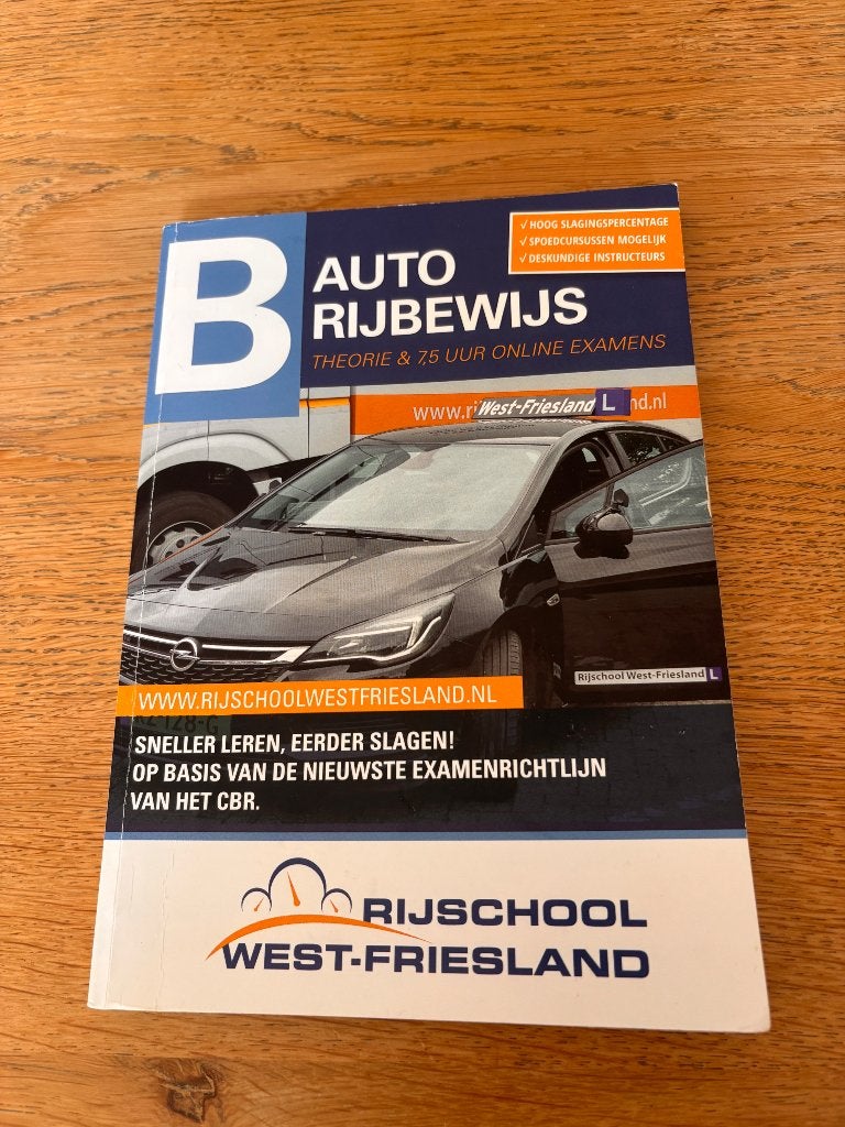 Auto rijbewijs B, theorie boek, Ophalen of Verzenden, Zo goed als nieuw, Algemeen