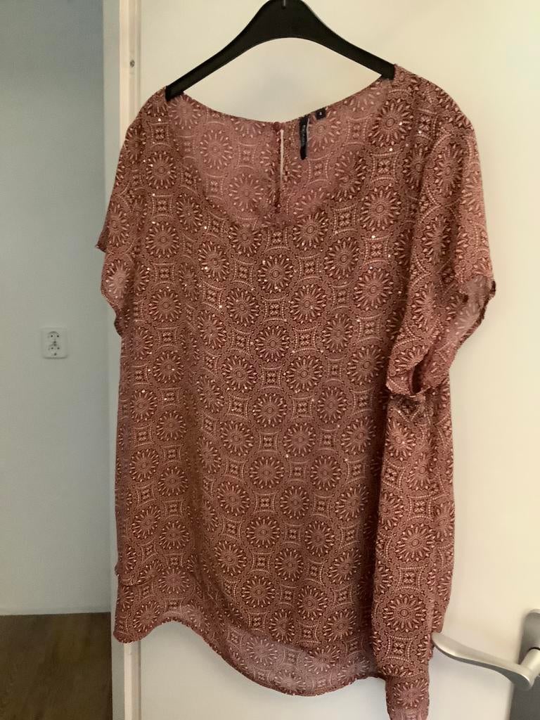 Mooie doorzichtige dubbellaagse tuniek Paprika mt 4 oto 68, Kleding | Dames, Grote Maten, Ophalen of Verzenden, Zo goed als nieuw