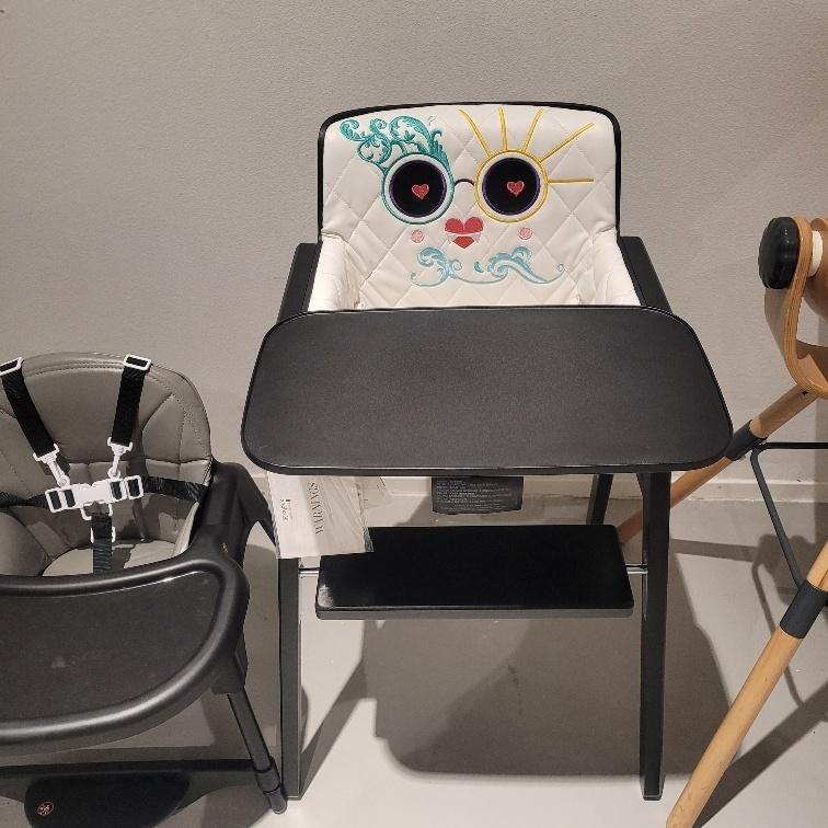 Cybex Marcel Wanders Highchair Love Gure White, Ophalen, Zo goed als nieuw, Overige typen, Afneembaar eetblad