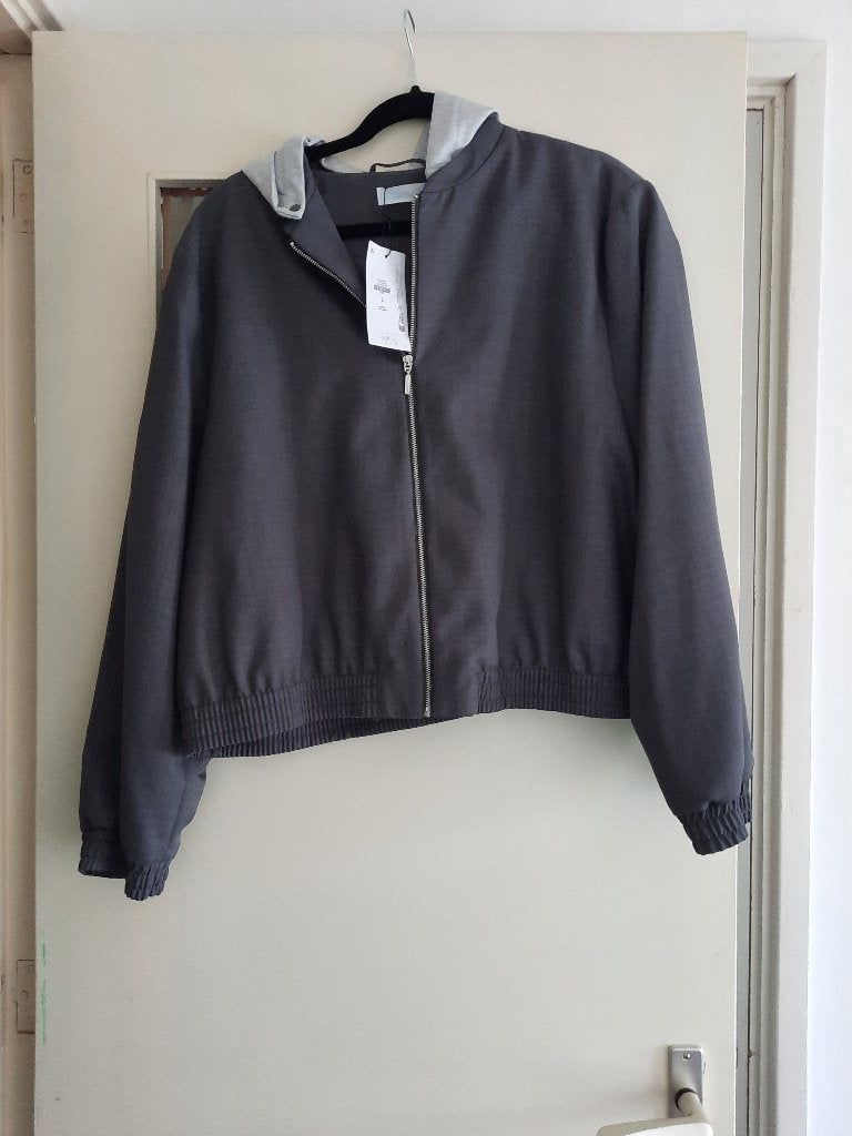 nieuwe jack met prijskaartje, Ophalen, Nieuw