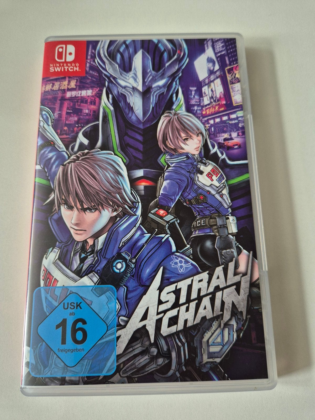 Astral Chain - Nintendo Switch, Spelcomputers en Games, Spelcomputers | Nintendo Switch, Ophalen of Verzenden, Zo goed als nieuw