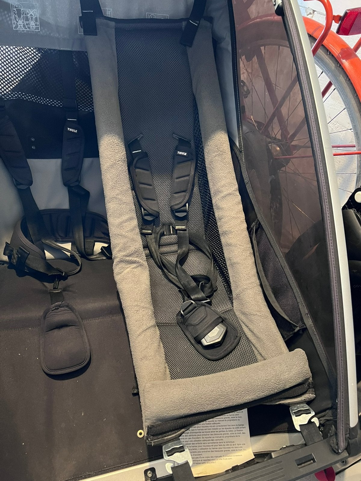 Thule infant sling, Overige merken, Duowagen, Ophalen of Verzenden, Zo goed als nieuw