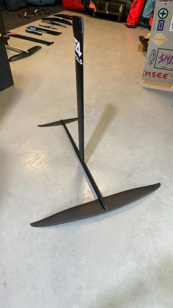 F4 Foils Carbon Course Race Foil Set