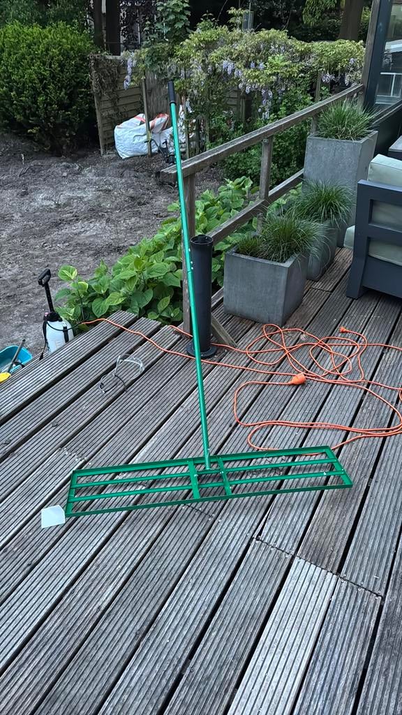Gazonhark 91cm te huur 10 per dag, Ophalen, Zo goed als nieuw