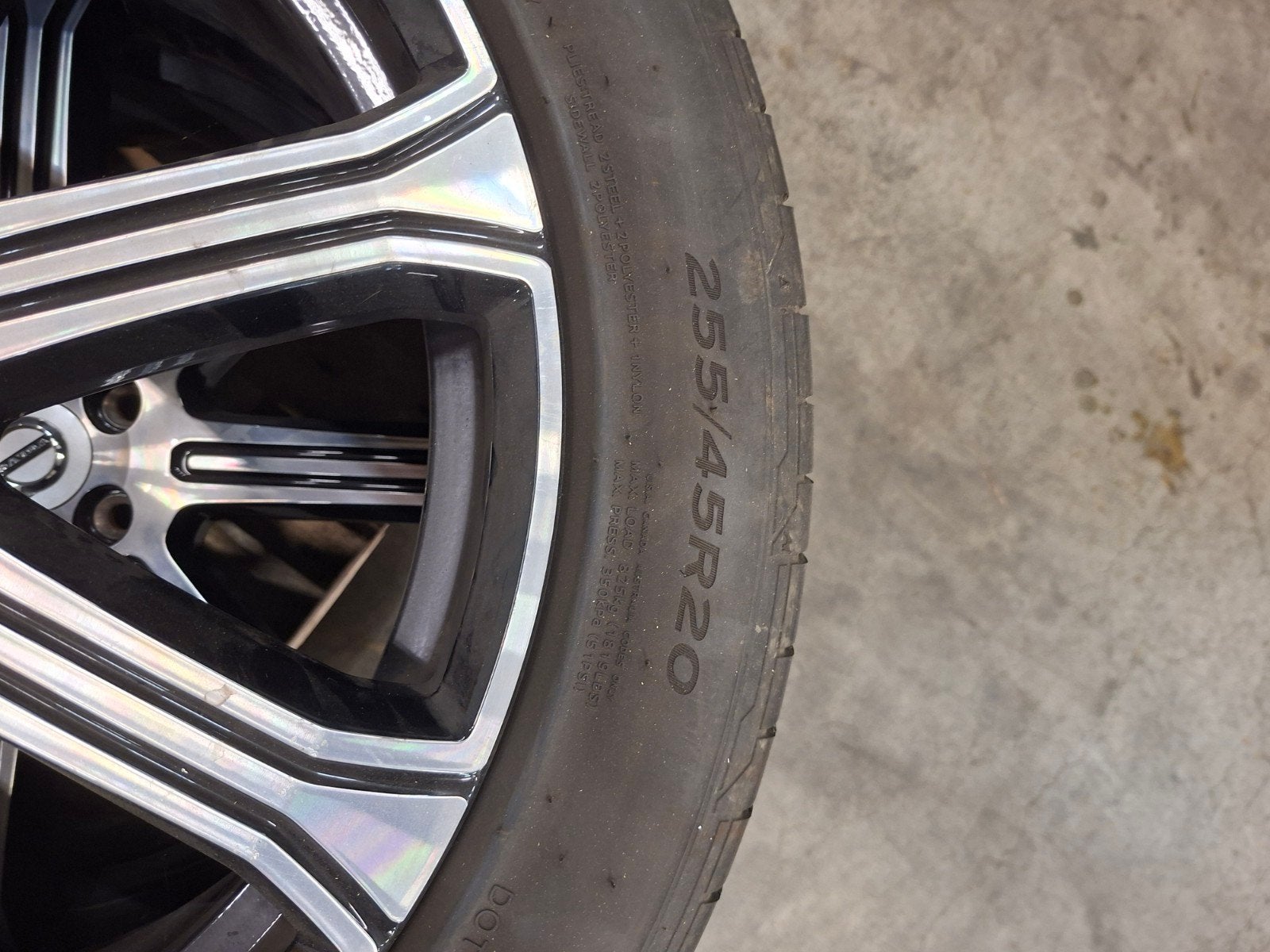 Velgen met zomerbanden 20 inch volvo xc 60, Auto-onderdelen, 255 mm, Banden en Velgen, Nieuw, Ophalen of Verzenden