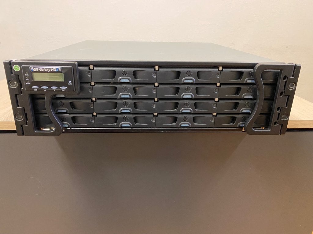 16TB RAID met PCi fiber Channel kaart + kabels, Computers en Software, Harde schijven, Ophalen, Gebruikt, HDD, 16TB