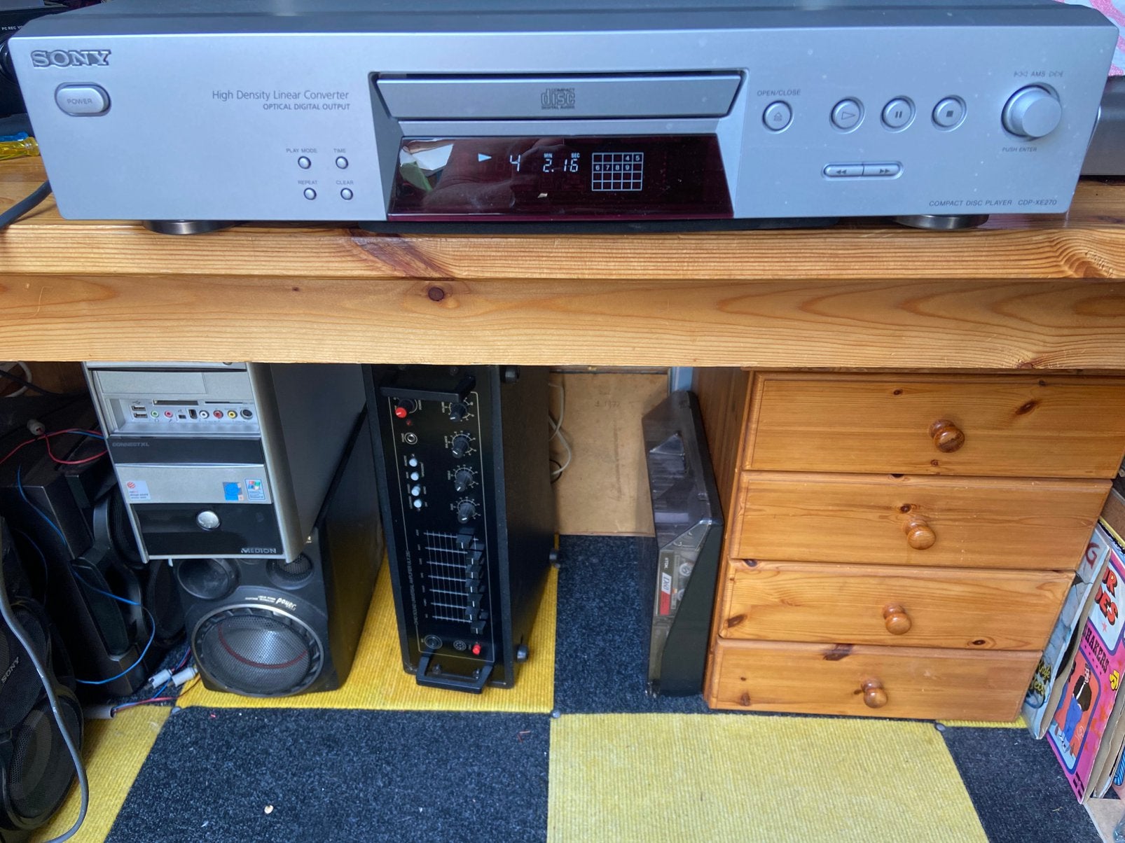 Sony CD player CDP-XE270 optical digital output, Ophalen, Zo goed als nieuw, Sony