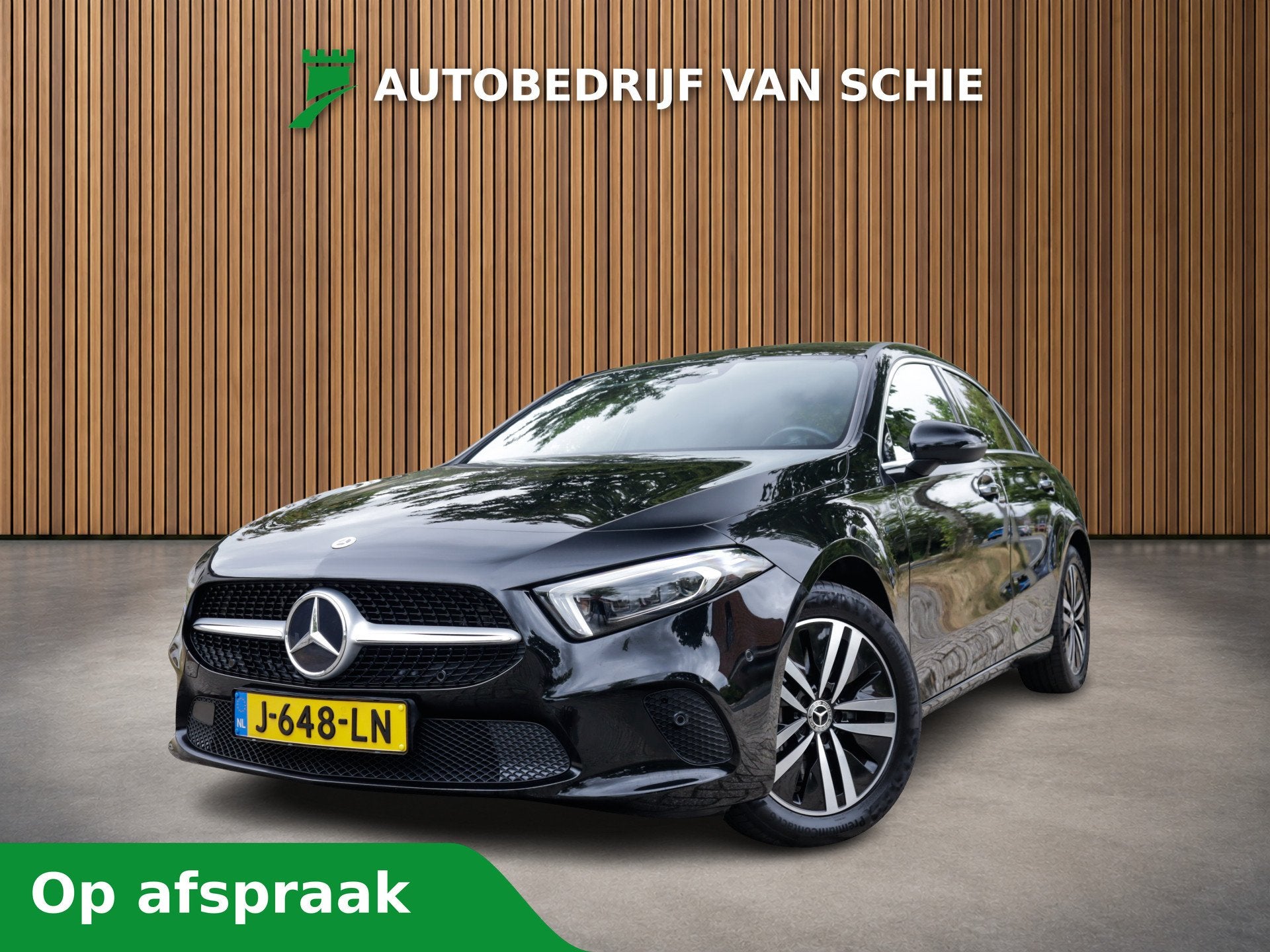 Mercedes-Benz A-Klasse 250 e Business Solution Luxury Limite, 12 maanden, Gebruikt, 4 cilinders, 15 kWh