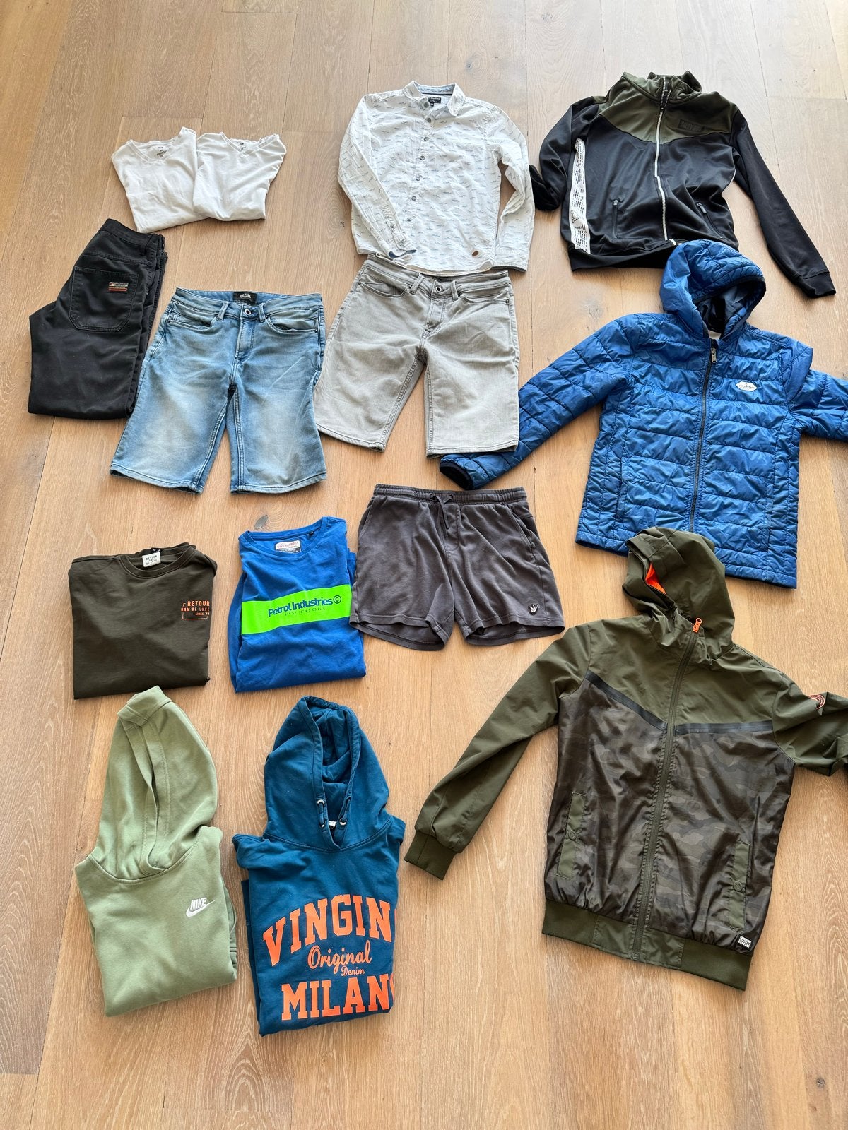 Kledingpakket jongen maat 158-176: Nike, Vingino, Cars, Petr, Ophalen of Verzenden, Gebruikt, Maat 158