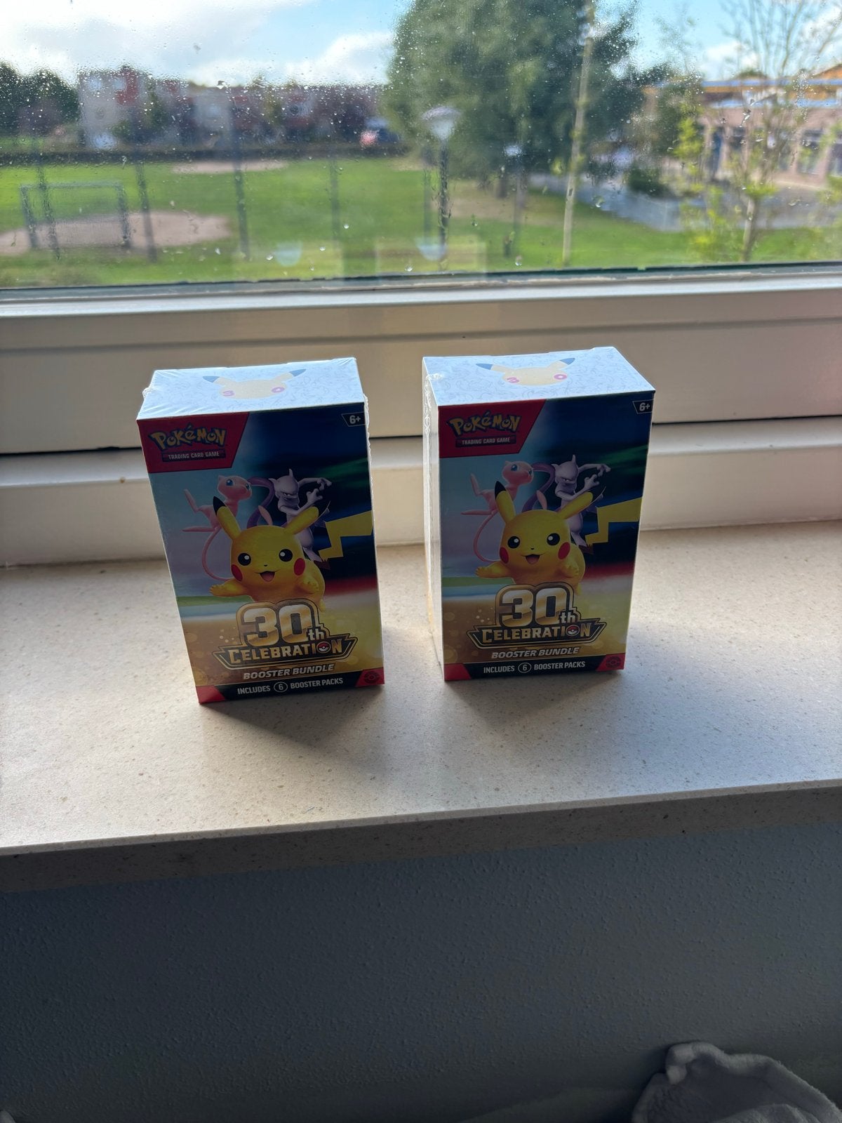 Pokémon 30th Celebration Booster Bundle (2 stuks), Ophalen of Verzenden, Nieuw, Booster