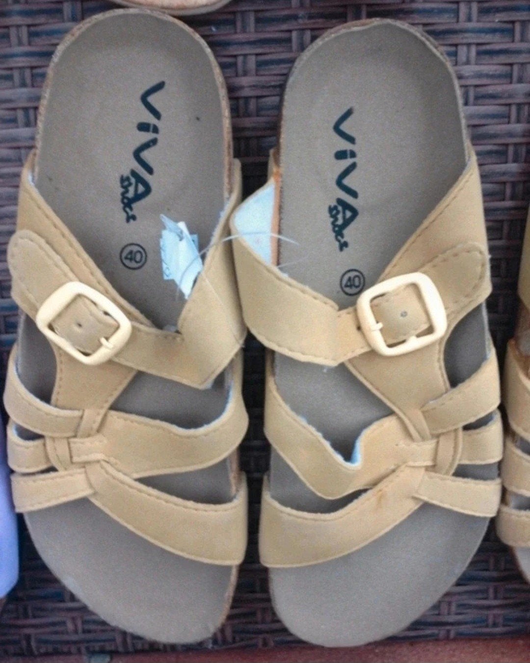 Viva Shoes sandalen slippers maat 40, Kleding | Dames, Schoenen, Slippers, Beige, Nieuw, Ophalen of Verzenden
