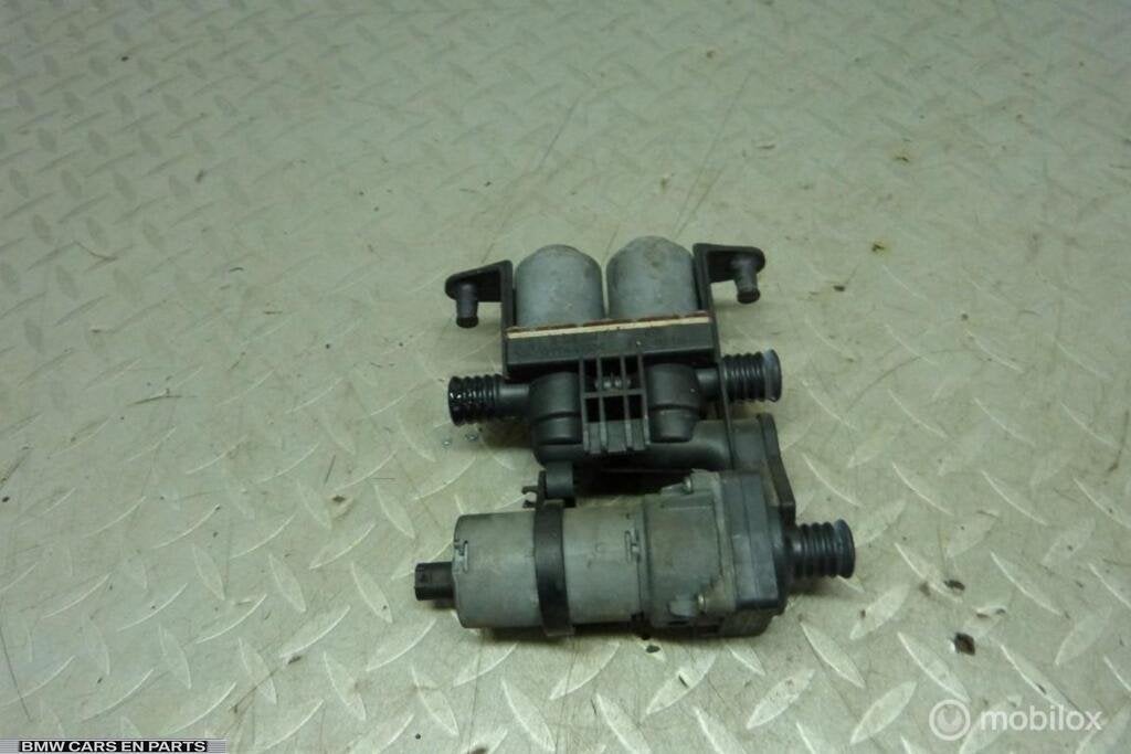 Kachelkraan bmw e39 waterklep bmw e39 extra waterpomp e39, Auto-onderdelen, Gebruikt, Ophalen of Verzenden, BMW, BMW