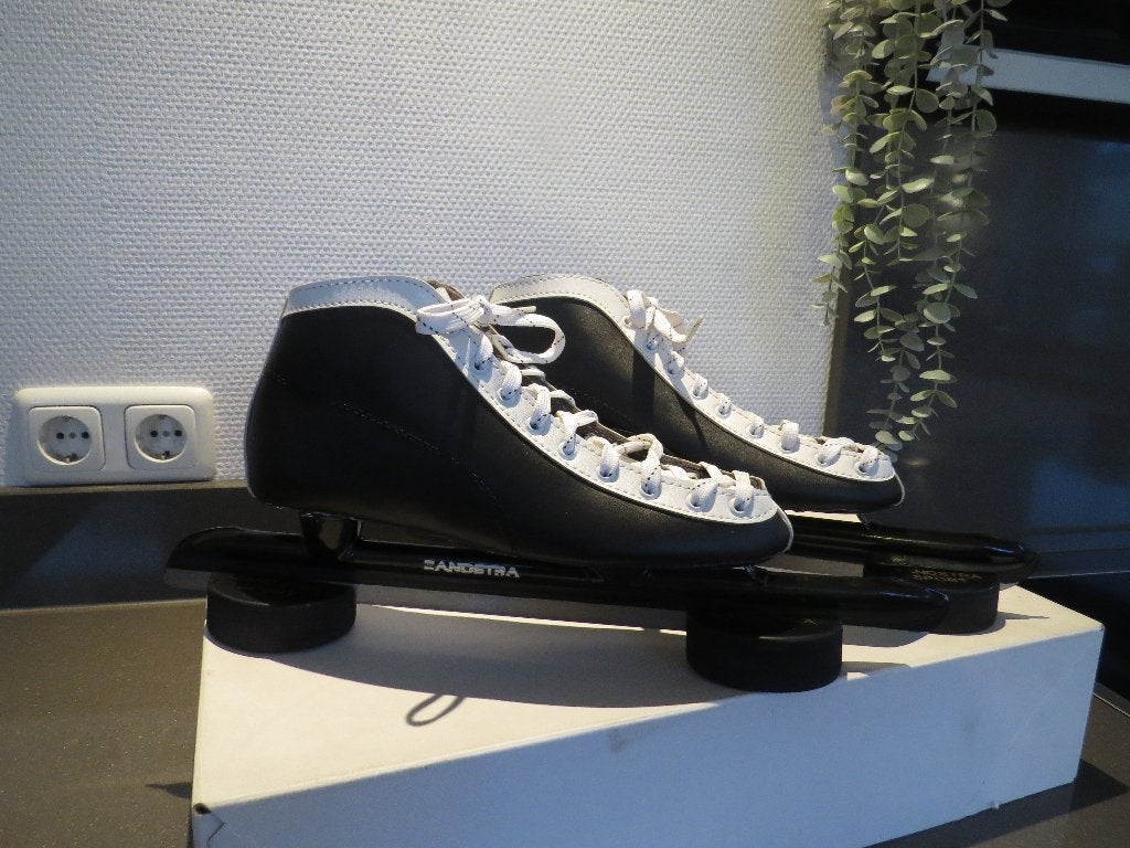 NIEUW Zandstra 525LC leren noren maat 37, Sport en Fitness, Ophalen, Zandstra, Nieuw, Noren