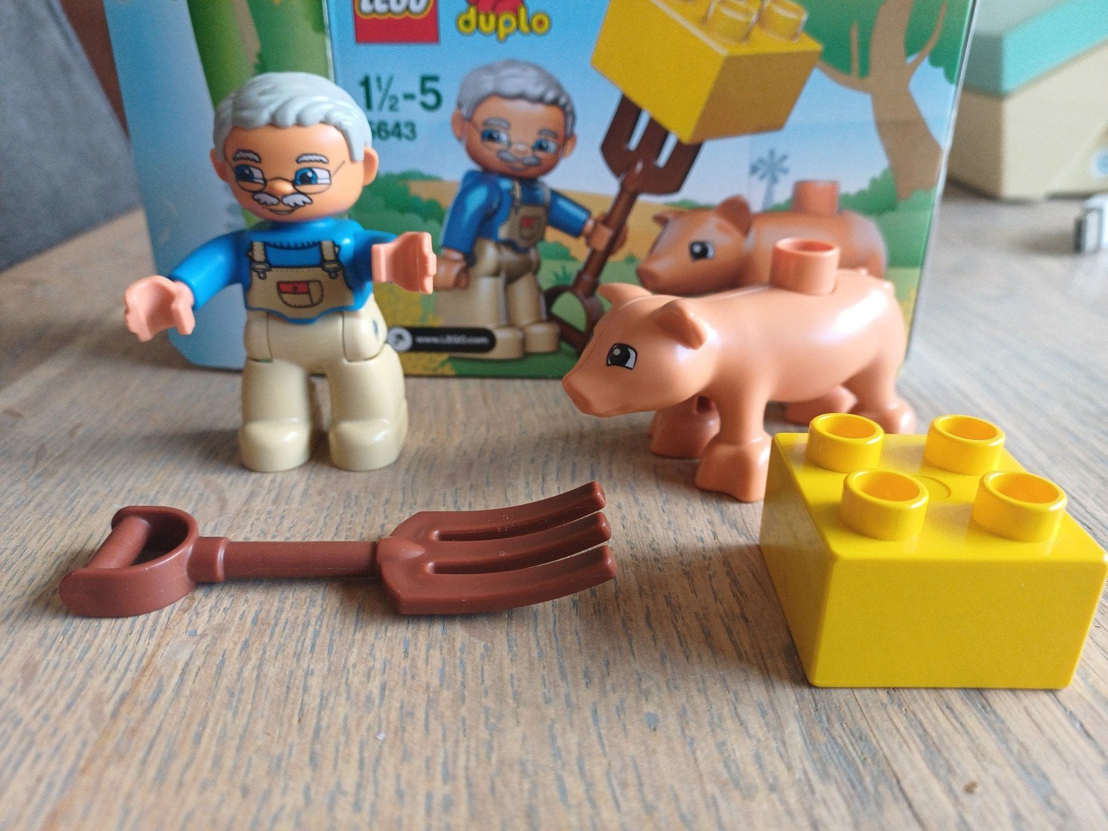 Lego Duplo 5643 - Klein biggetje, Ophalen of Verzenden, Zo goed als nieuw, Compleet, Duplo