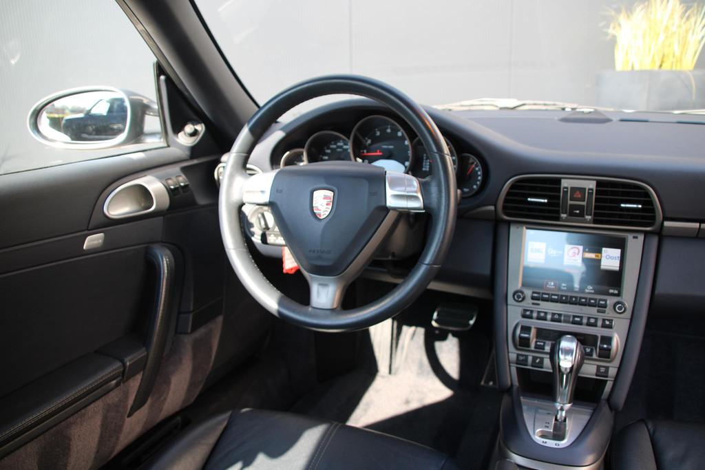 Porsche 911 3.6 Carrera (997) | 325pk | Tiptronic S | Youngt, Auto's, Porsche, Automaat, Achterwielaandrijving, Gebruikt, Zwart