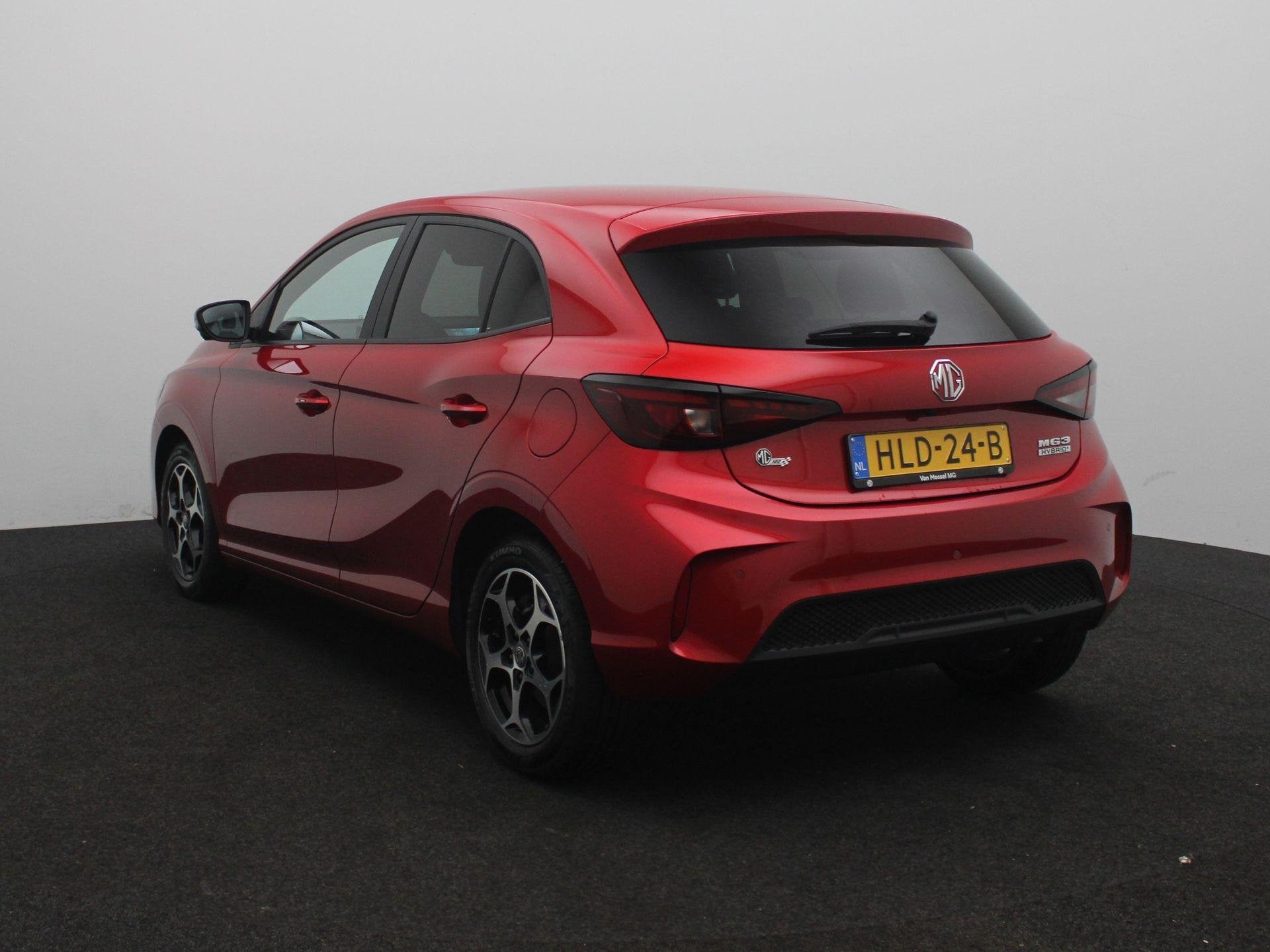 MG 3 1.5 Hybrid+ Luxury | Carplay | Camera | Adaptieve Cruis, Auto's, 194 pk, 4 cilinders, 1283 kg, Origineel Nederlands