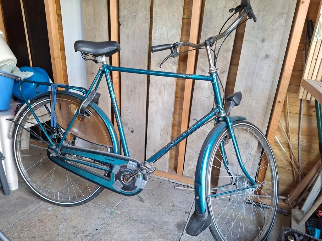 Knappe fiets frame 61 cm net nieuwe buitenbanden, 59 cm of meer, Ophalen, Batavus