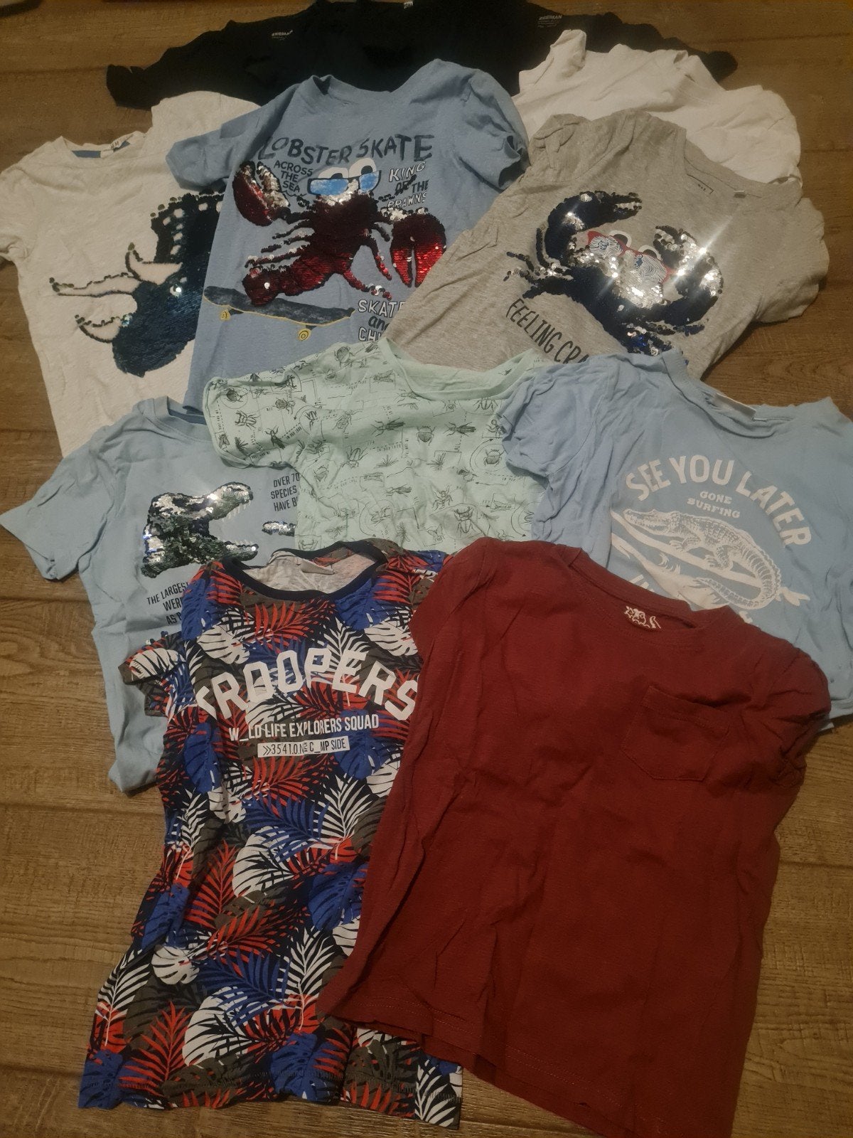 Jongens T-shirts neutraql en print maat 122 maat 128, Ophalen of Verzenden, Gebruikt, Maat 128