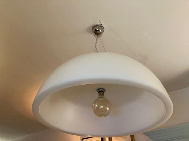 Witte kunststof hanglamp a la Kartel, Ophalen, Kunststof, Zo goed als nieuw, Modern