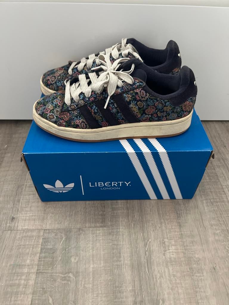 Adidas Campus Liberty London sneakers – maat 39⅓ + doos, Ophalen of Verzenden, Gedragen, Blauw, Sneakers of Gympen