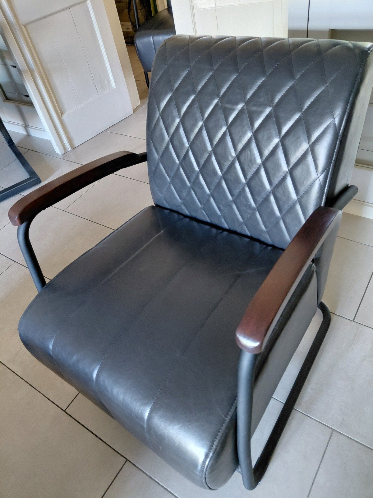 grijs fauteuil RV design, Ophalen, Gebruikt, Minder dan 75 cm, 50 tot 75 cm