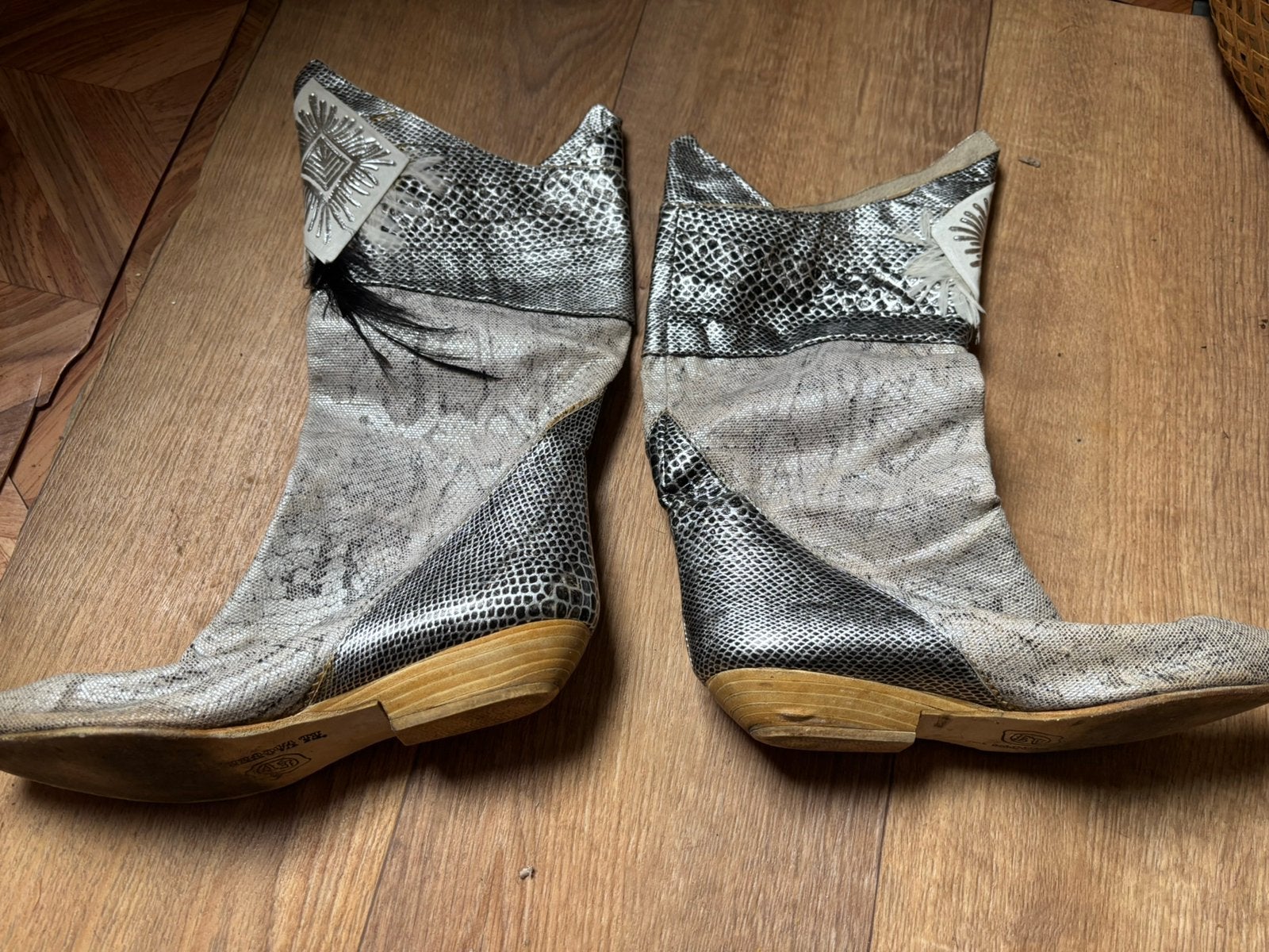 Mooie zgan Laarzen, Kleding | Dames, Ophalen of Verzenden, Zo goed als nieuw, Zwart, Hoge laarzen